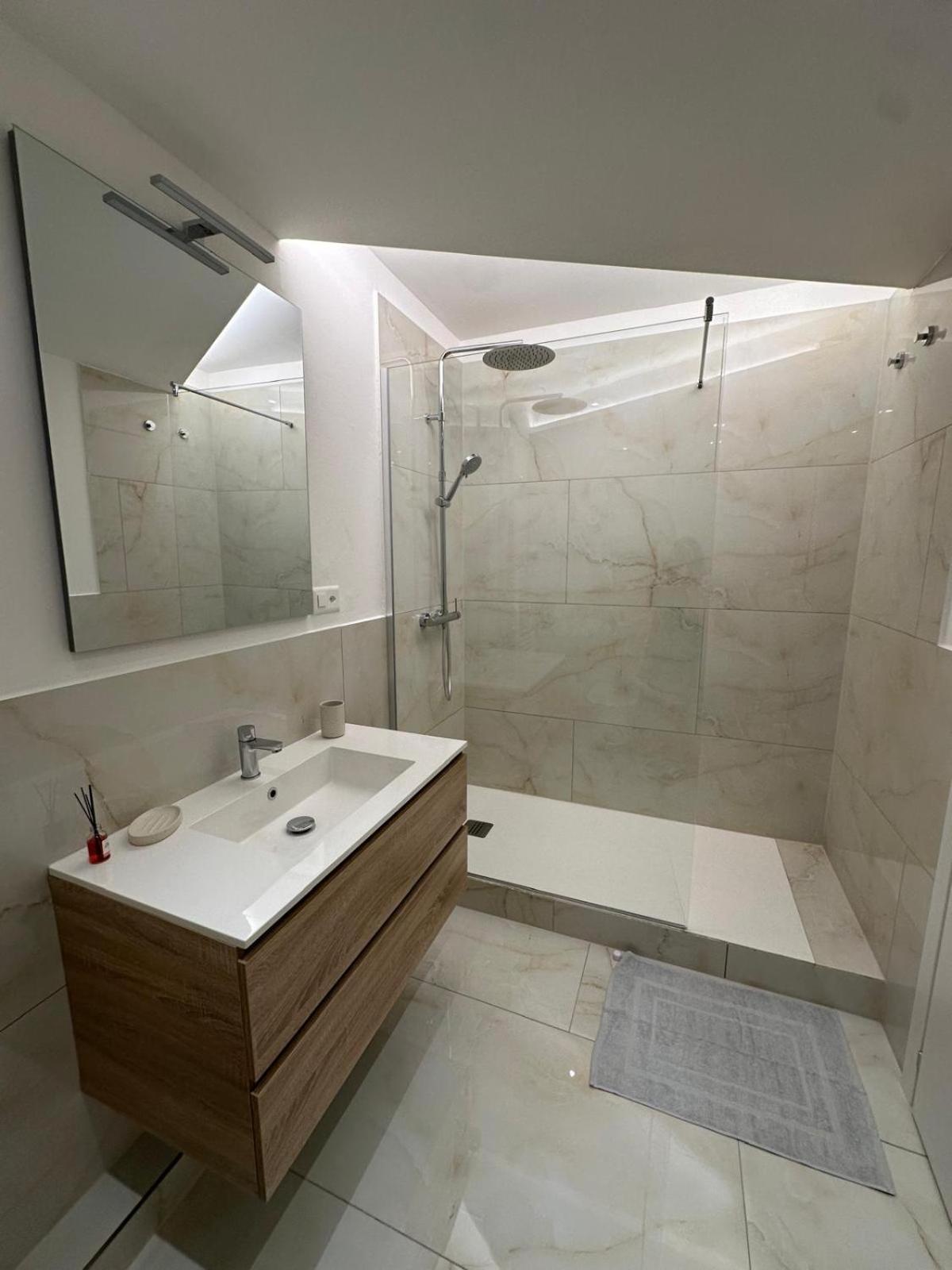 Palm Beach Loft ביסונה מראה חיצוני תמונה